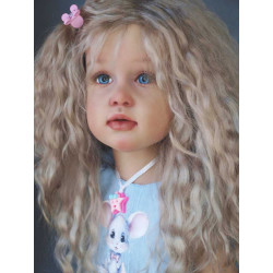 The beautiful dolls of Alex Berg are on our website villalebosquet.com