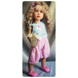 The beautiful dolls of Alex Berg are on our website villalebosquet.com