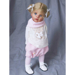 The beautiful dolls of Alex Berg are on our website villalebosquet.com