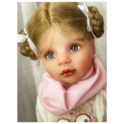 The beautiful dolls of Alex Berg are on our website villalebosquet.com