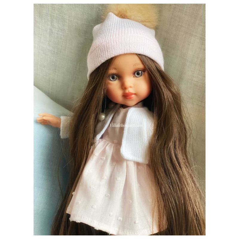 Les belles poupées Pénélope de Guca articulées sont à la villalebosquet.com