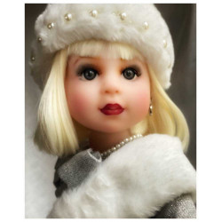 Poupées Yella de Schildkröt, customisées par l'artiste Sandrine Rondeau (Maison Méricourt) !