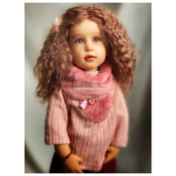 The beautiful dolls of Alex Berg are on our website villalebosquet.com