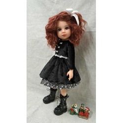 Les belles poupées de Fiorenza Biancheri sont sur notre site villalebosquet.com