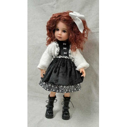 Les belles poupées de Fiorenza Biancheri sont sur notre site villalebosquet.com