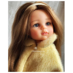 Poupée de Paola Reina, customisée par Eugenia Filipp pour villalebosquet.com.