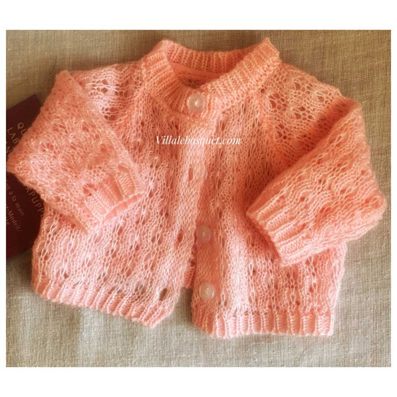 VESTE EN TRICOT ROSE DE-BOXEES POUR LES POUPEES 50cm DE GÖTZ