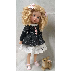 Les belles poupées de Fiorenza Biancheri sont sur notre site villalebosquet.com