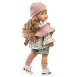 Les belles poupées à jouer de la maison Espagnole Antonio Juan sont à la villalebosquet.com