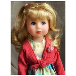 The beautiful Yella dolls by Schildkröt are on villalebosquet.com!