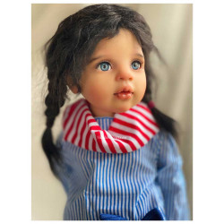The beautiful dolls of Alex Berg are on our website villalebosquet.com