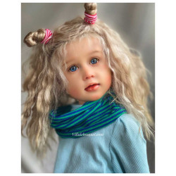 The beautiful dolls of Alex Berg are on our website villalebosquet.com