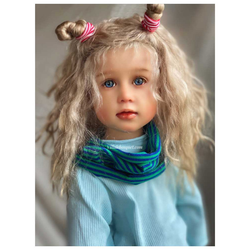 The beautiful dolls of Alex Berg are on our website villalebosquet.com
