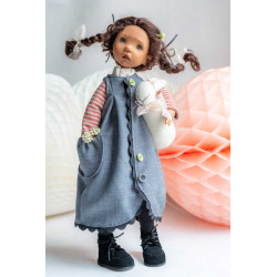 The superb artist dolls by Nicole Marschollek-Menzner for Zwergnase are on our website villalebosquet.com