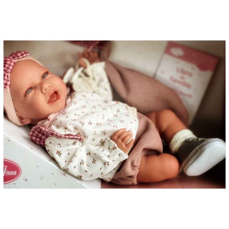 Antonio Juan's beautiful dolls are at villalebosquet.com.