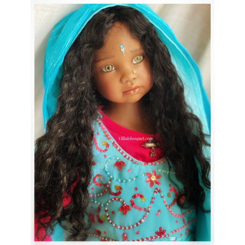Angela Sutter's sublime ooak dolls are at villalebosquet.com!