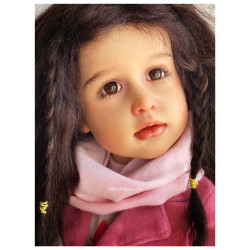 The beautiful dolls of Alex Berg are on our website villalebosquet.com