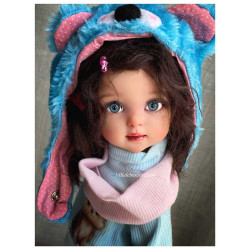 Alex Berg's beautiful dolls are on our website villalebosquet.com