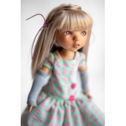 The superb artist dolls by Nicole Marschollek-Menzner for Zwergnase are on our website villalebosquet.com