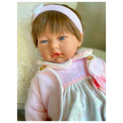 The beautiful dolls from Guca Spain are available at villalebosquet.com.