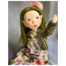 The superb artist dolls by Nicole Marschollek-Menzner for Zwergnase are on our website villalebosquet.com