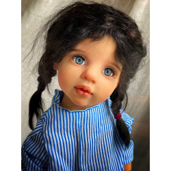 The beautiful dolls of Alex Berg are on our website villalebosquet.com