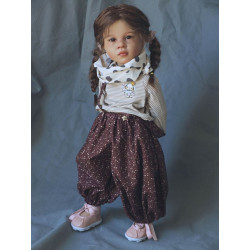 The beautiful dolls of Alex Berg are on our website villalebosquet.com