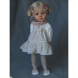 The beautiful dolls of Alex Berg are on our website villalebosquet.com
