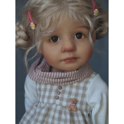 The beautiful dolls of Alex Berg are on our website villalebosquet.com