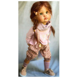 The beautiful dolls of Alex Berg are on our website villalebosquet.com