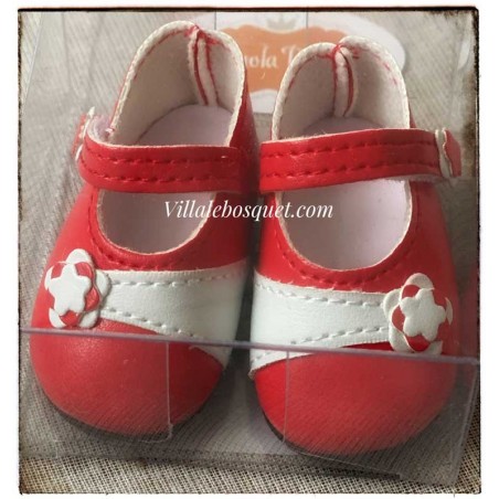 Jolis petites chaussures pour les poupées La Amigas de Paola Reina, fabriquées en Espagne.