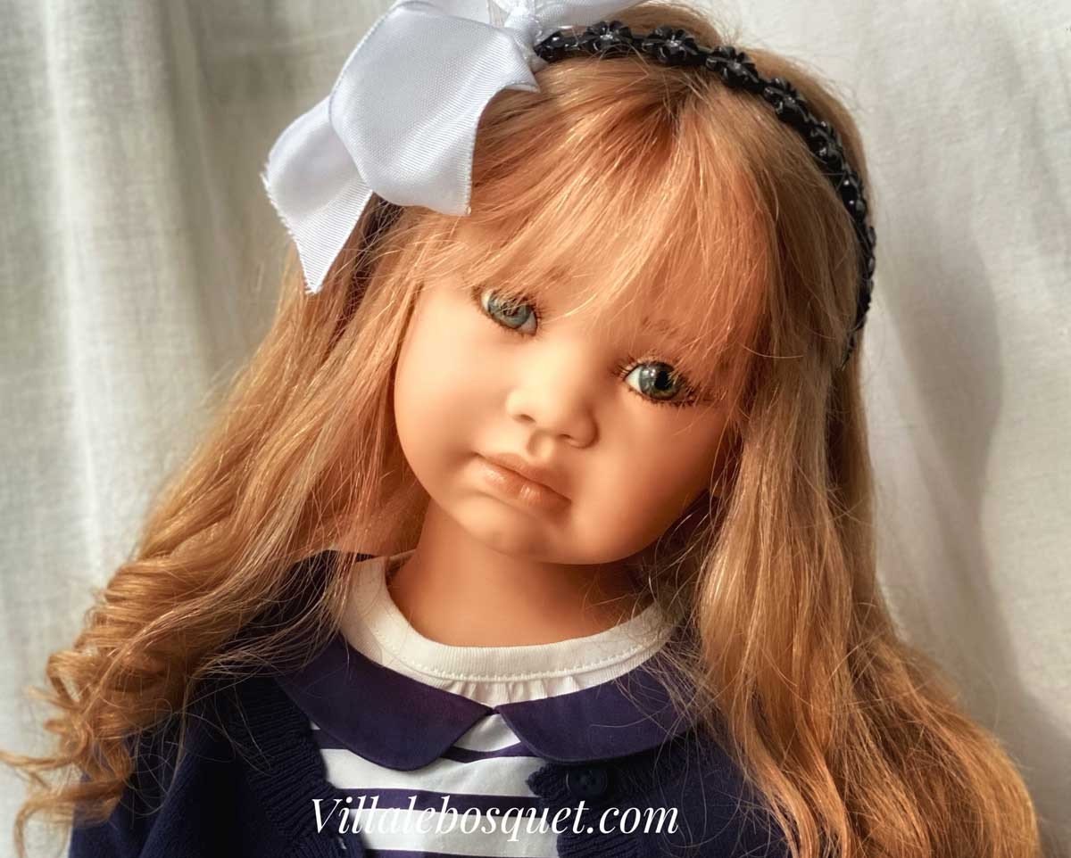 Les superbes poupées d'Angela Sutter sont sur notre site!