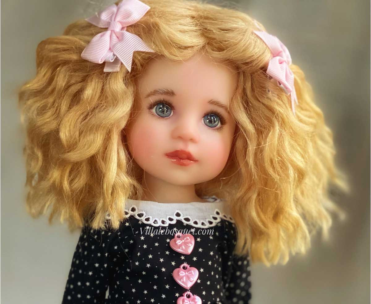 Beautiful exclusiv custimised dolls by Fiorenza Biancheri !